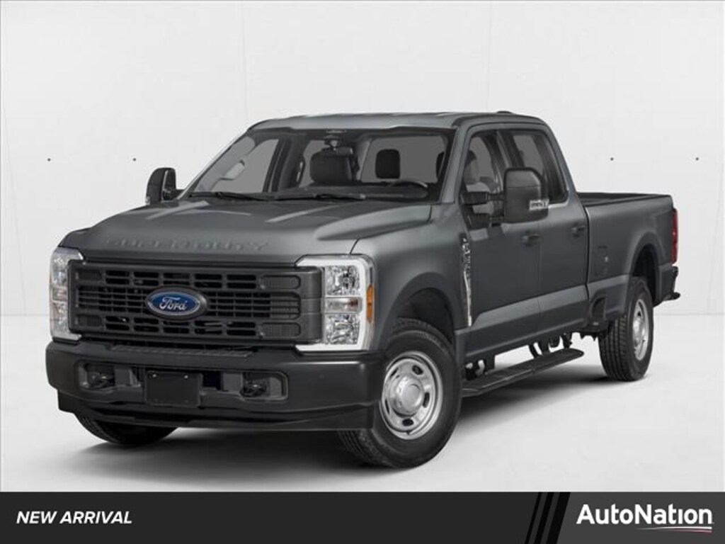 Used 2025 Ford F-250 XLT Truck Crew Cab