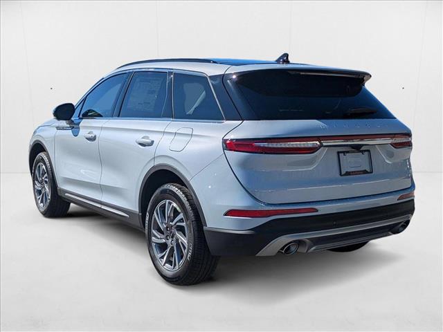 2025 Lincoln Corsair Premiere photo 2