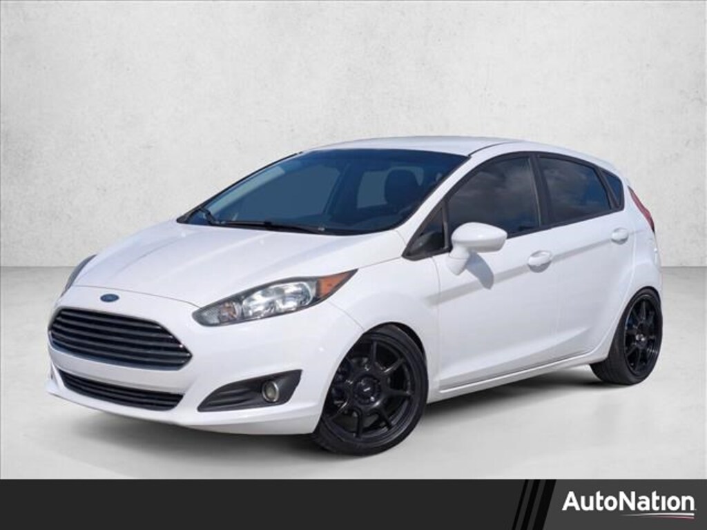 Used 2018 Ford Fiesta SE Hatchback