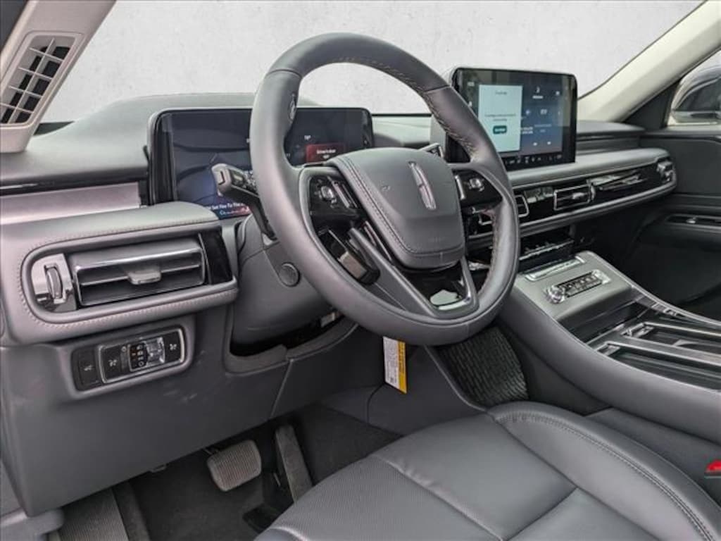 New 2026 Lincoln Aviator Premiere SUV