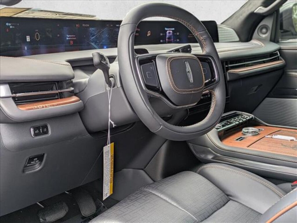 New 2025 Lincoln Navigator L Black Label SUV