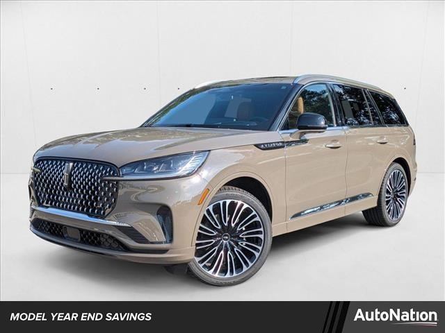 2025 Lincoln Aviator Black Label's photo