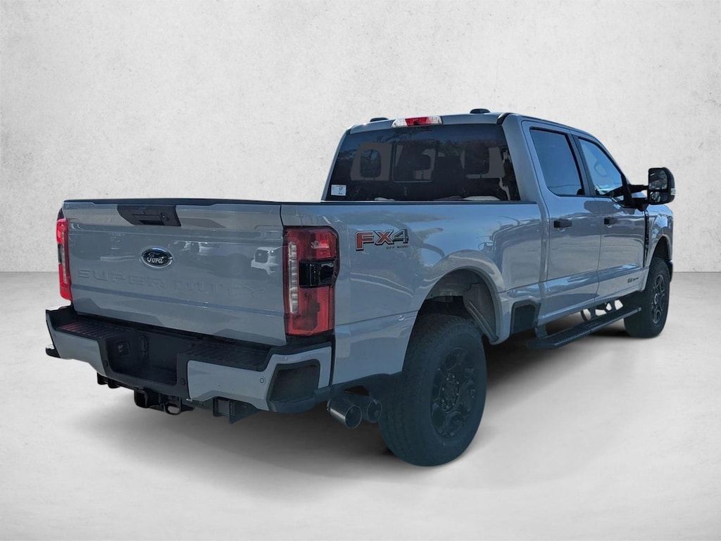 New 2026 Ford F-250 XL Truck Crew Cab