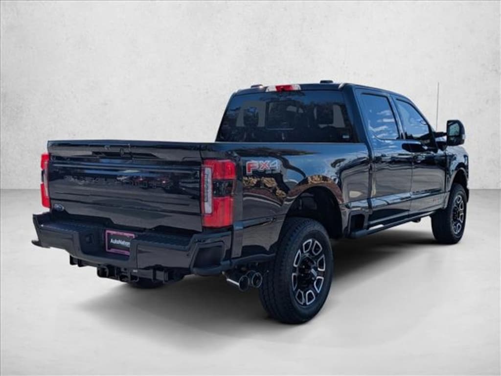 New 2026 Ford F-250 Platinum Truck Crew Cab