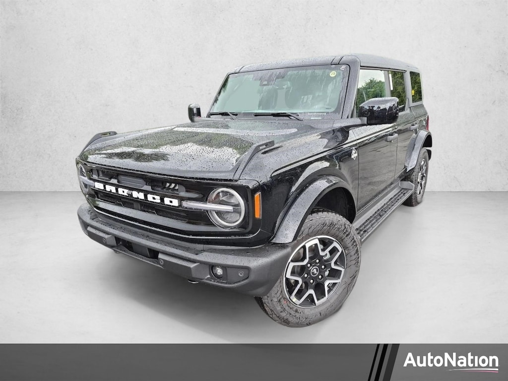 New 2026 Ford Bronco Outer Banks SUV