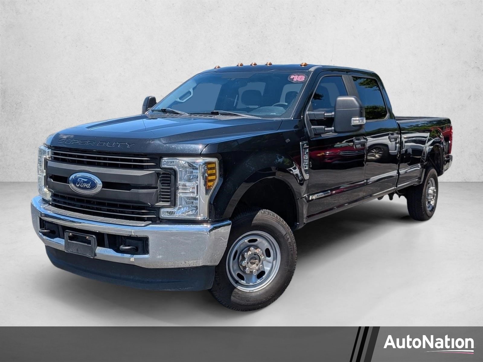 2018 Ford F-350 XL 4x4 Crew Cab 6-1/2' Box SRW's photo