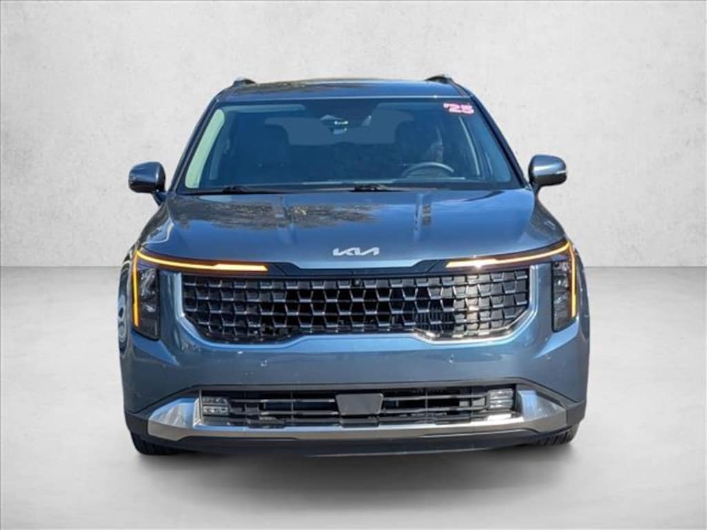 Certified 2025 Kia Carnival Hybrid SX Van Passenger Van