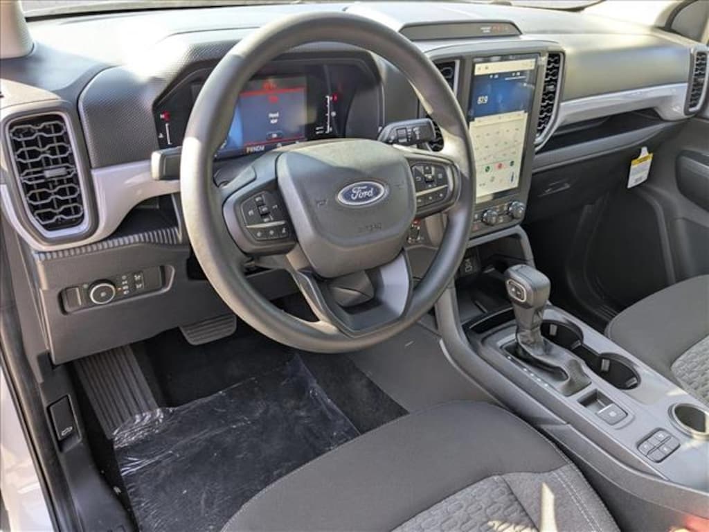 New 2025 Ford Ranger XL Truck SuperCrew