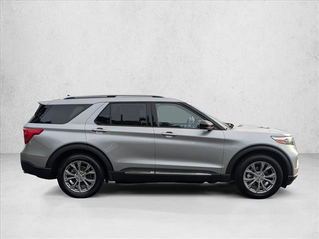 2023 Ford Explorer Limited photo 4