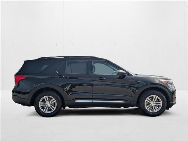 2021 Ford Explorer XLT photo 4