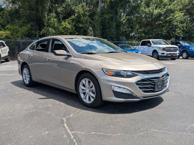 2024 Chevrolet Malibu 1LT photo 2