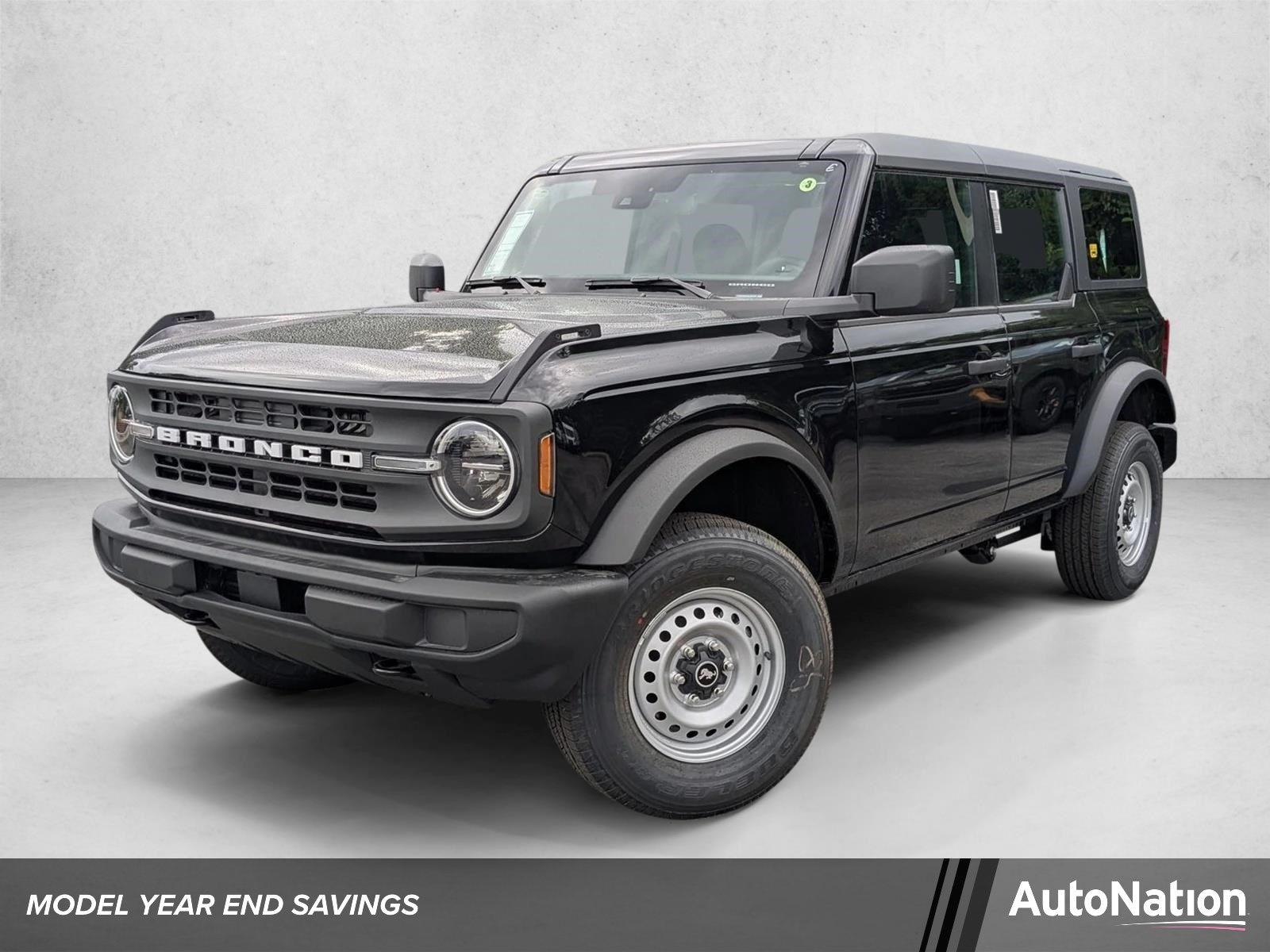 2025 Ford Bronco Base 4x4's photo