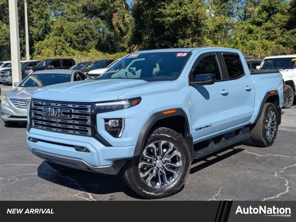 Used 2025 GMC
