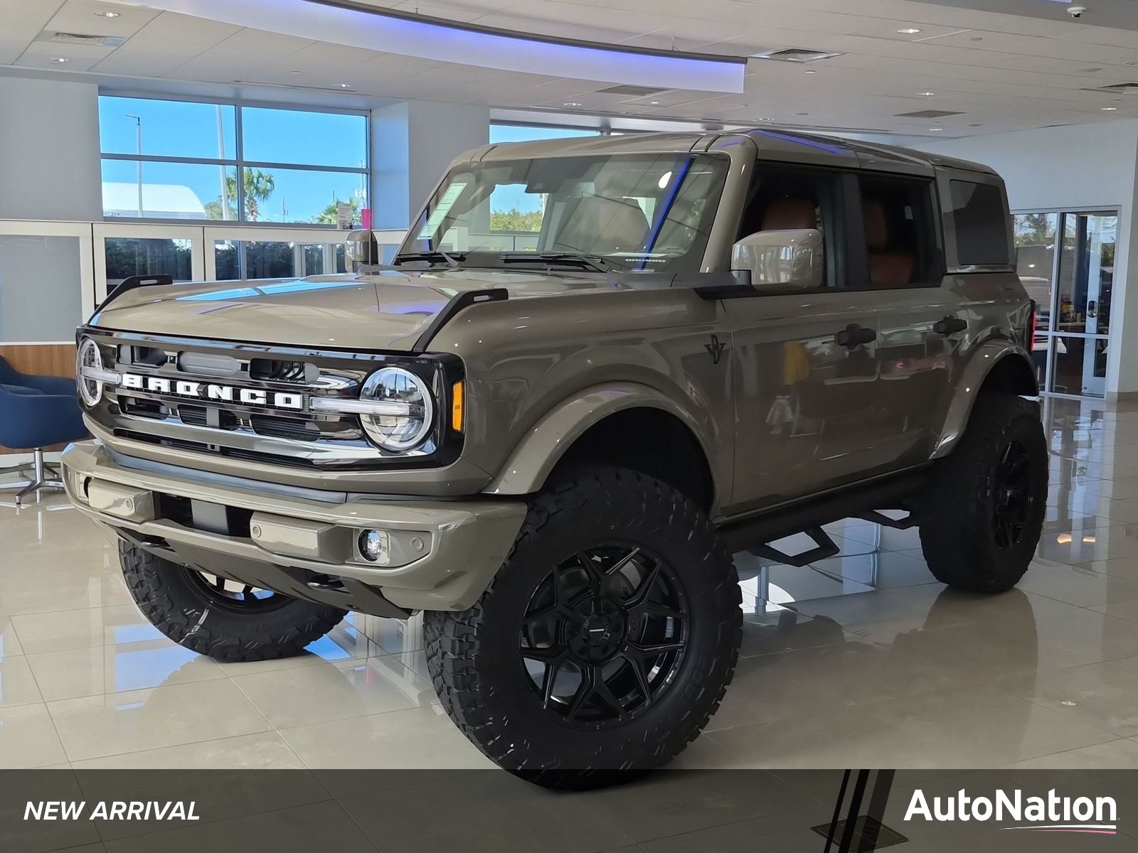 New 2026 Ford Bronco Outer Banks SUV