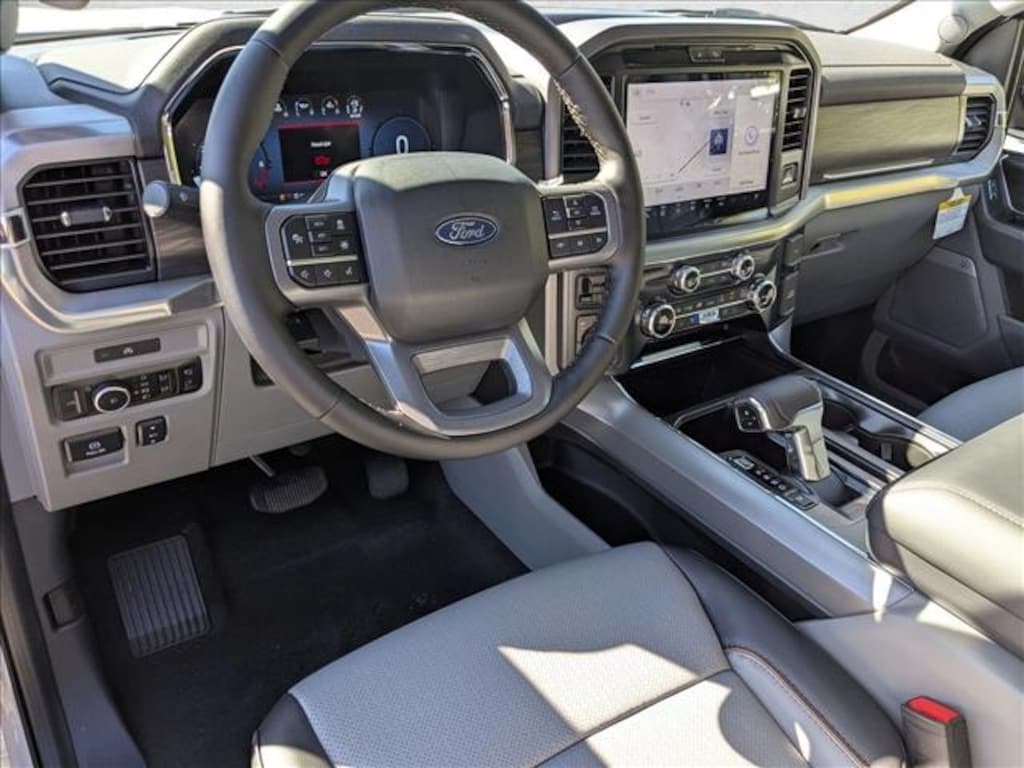 New 2025 Ford F-150 LARIAT Truck SuperCrew Cab