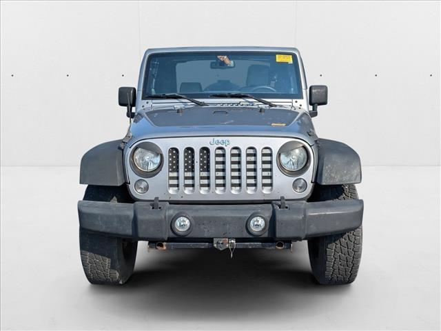 2014 Jeep Wrangler Two-Door Rubicon photo 2