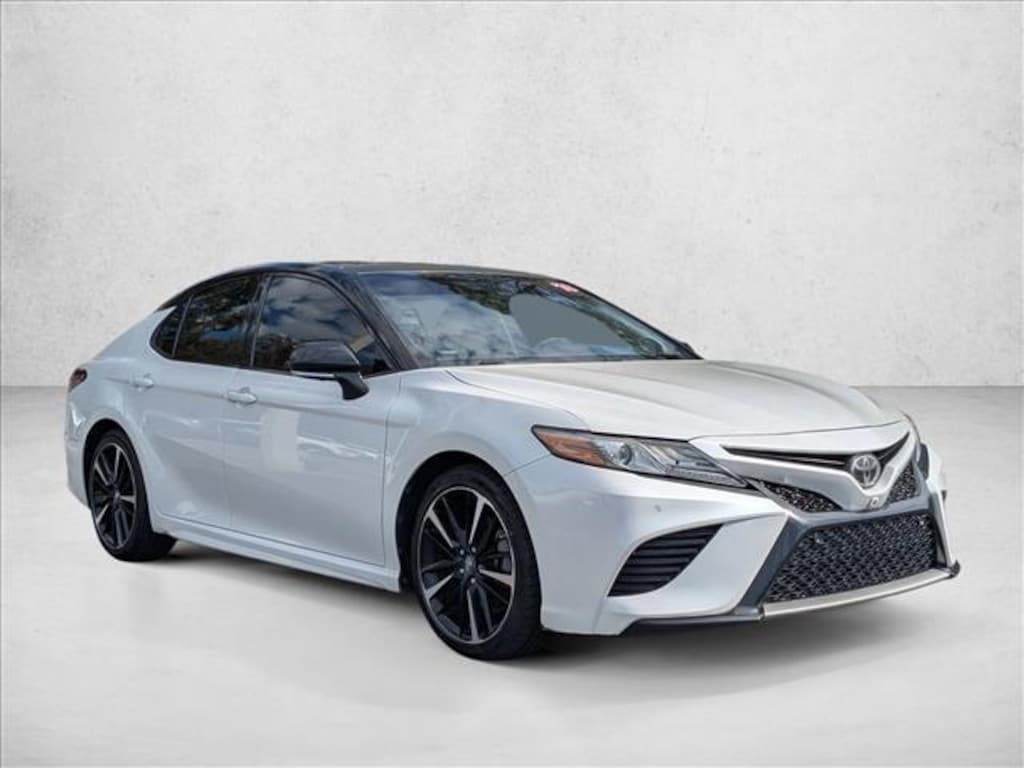 Used 2018 Toyota Camry XSE Sedan