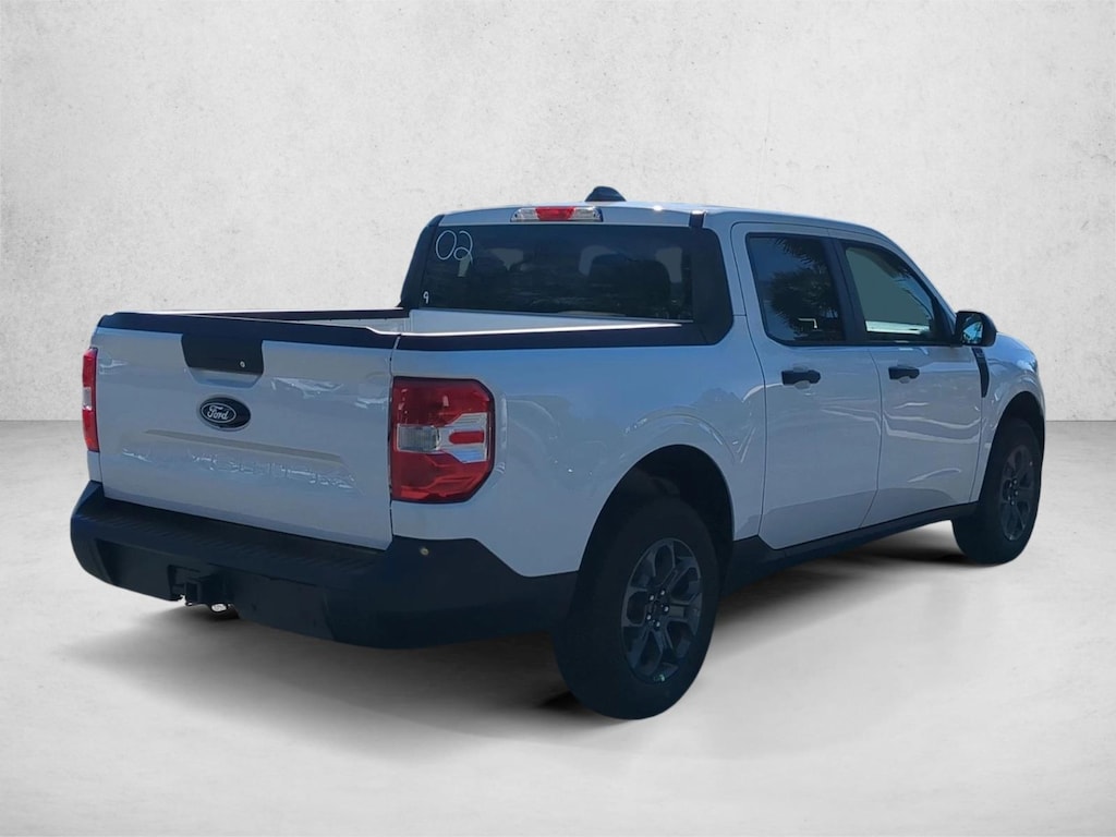 New 2026 Ford Maverick XLT Truck SuperCrew