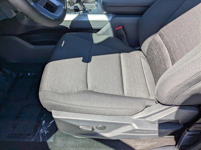 2025 Ford F-150 XLT photo 4