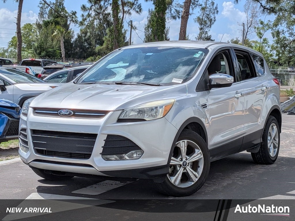 Used 2016 Ford Escape SE SUV