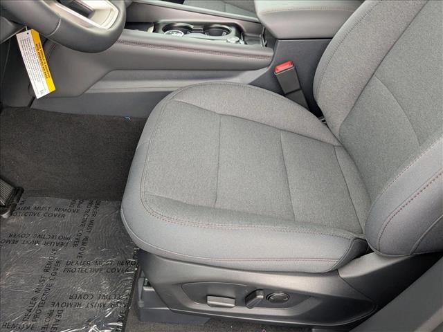 2025 Ford Explorer photo 3