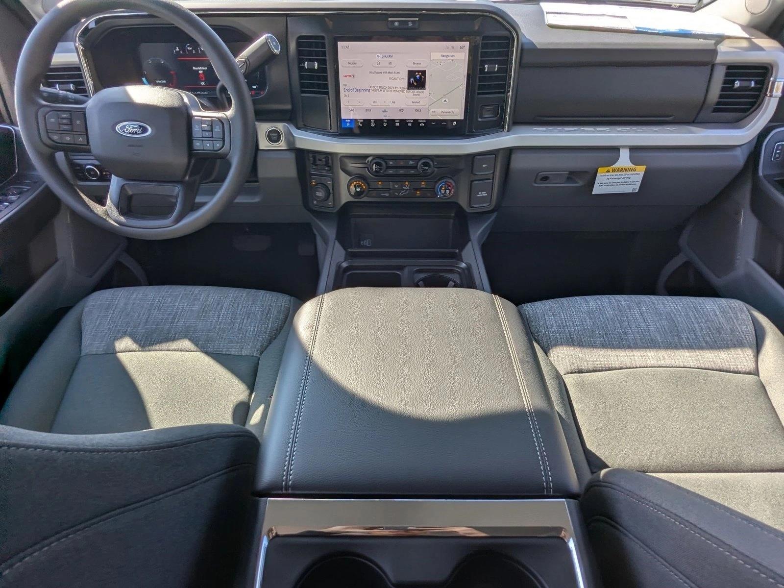 2026 Ford F-250 Super Duty XLT - Photo 14