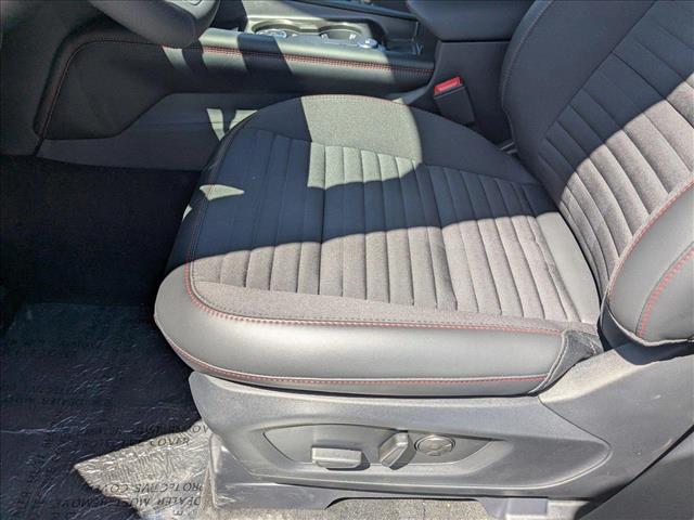 2025 Ford Explorer ST-Line photo 3