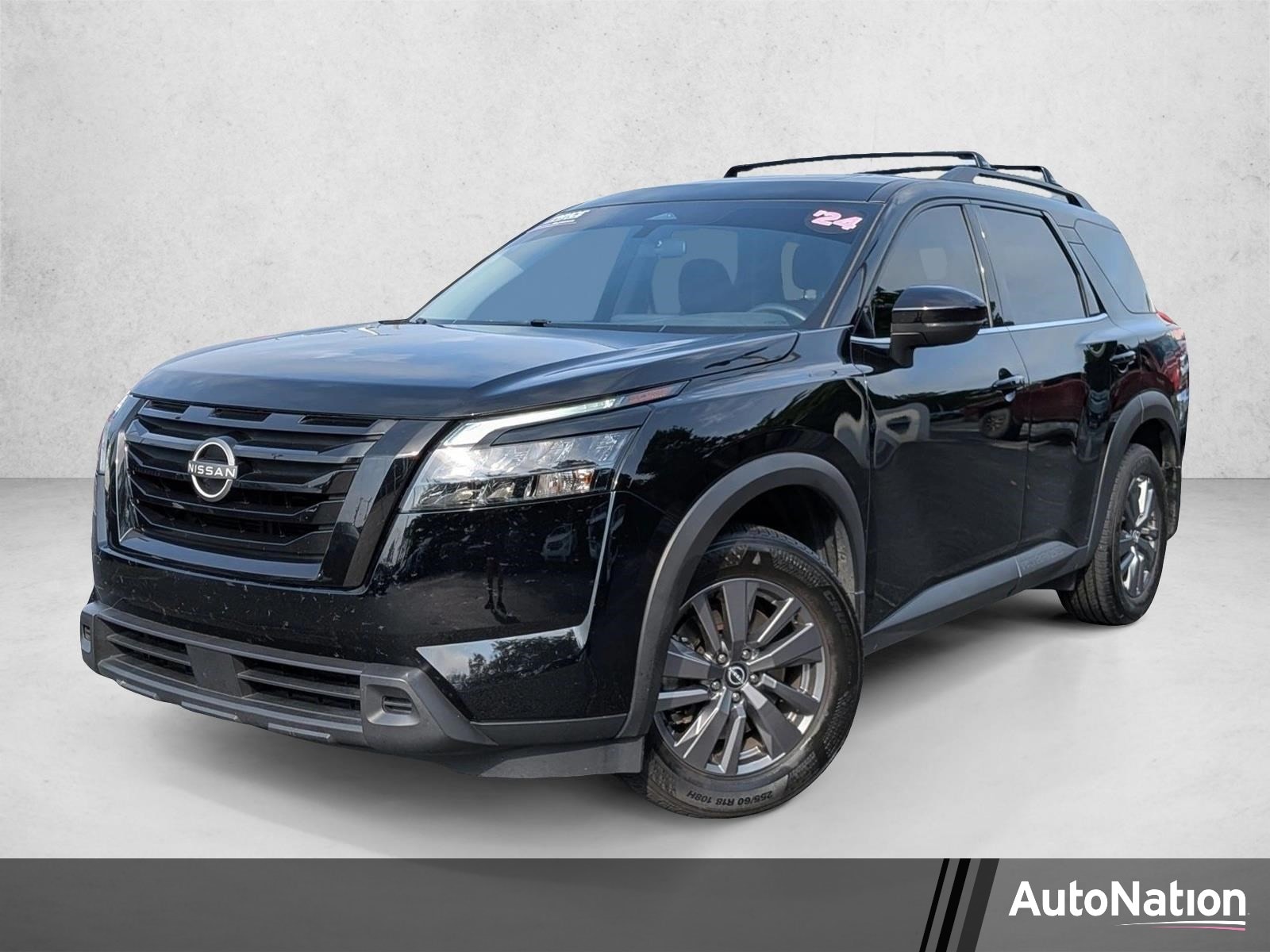 2024 Nissan Pathfinder SV 2WD's photo