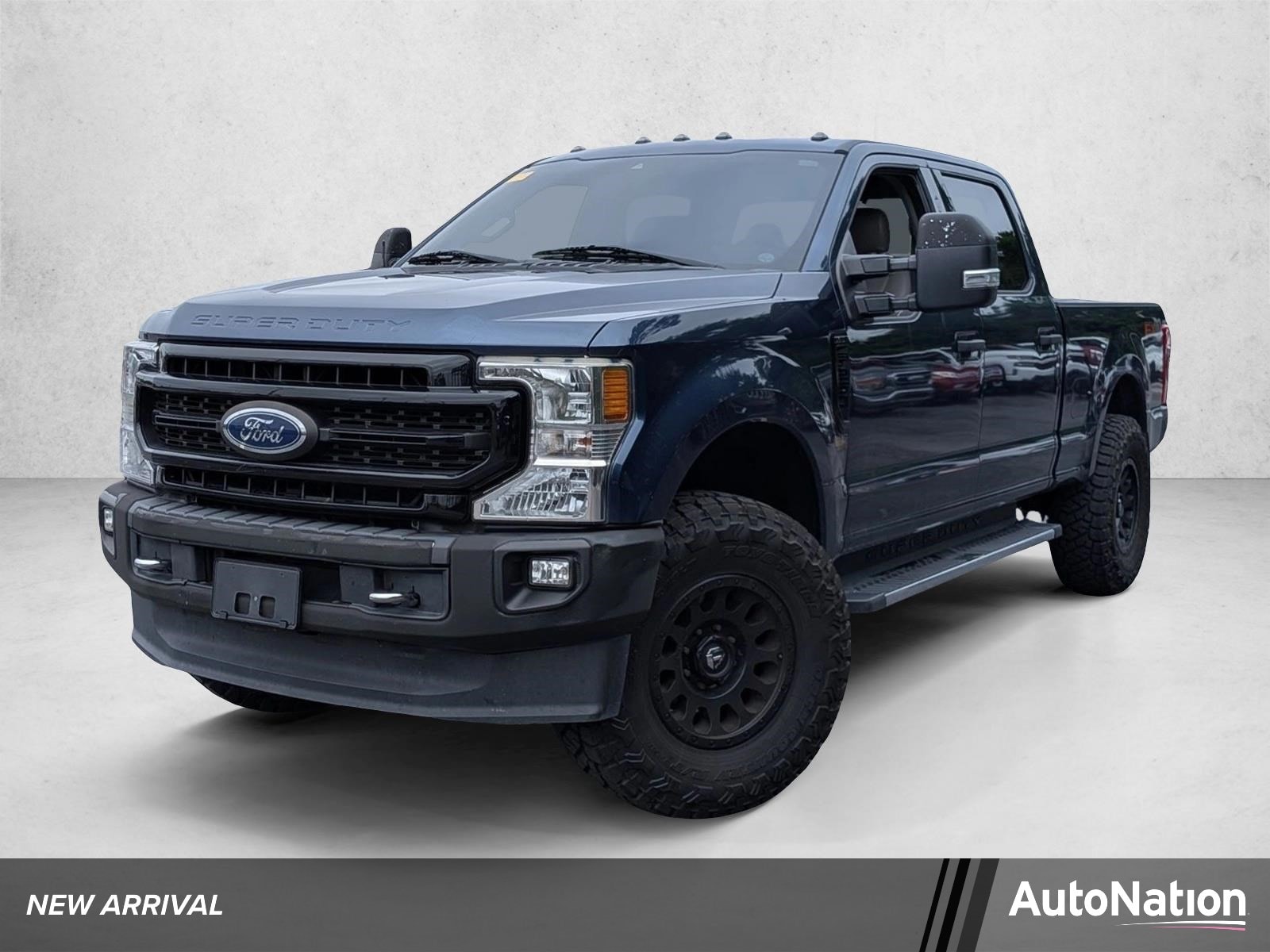 2020 Ford F-250 XLT 4x4 Crew Cab 6-3/4' Box's photo