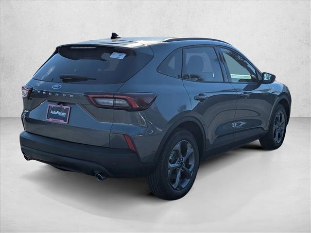 2026 Ford Escape ST-Line photo 2