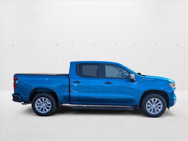 2022 Chevrolet Silverado 1500 Custom photo 4