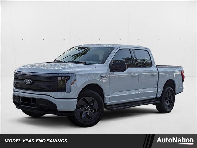 2025 Ford F-150 Lightning Flash's photo