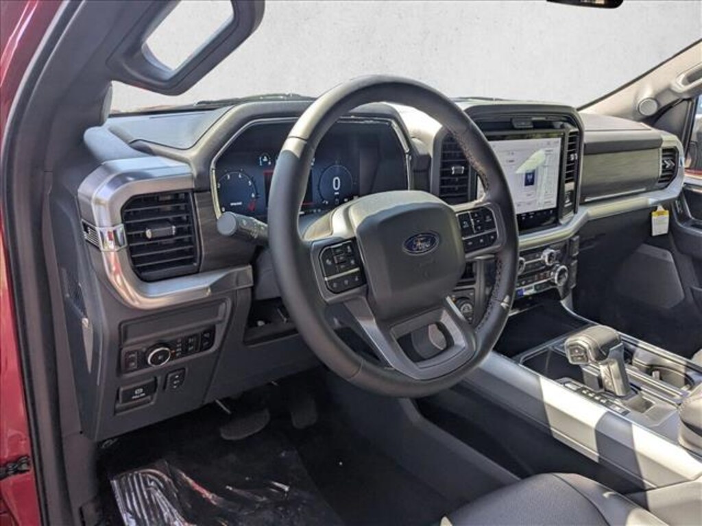 New 2025 Ford F-150 LARIAT Truck SuperCrew Cab