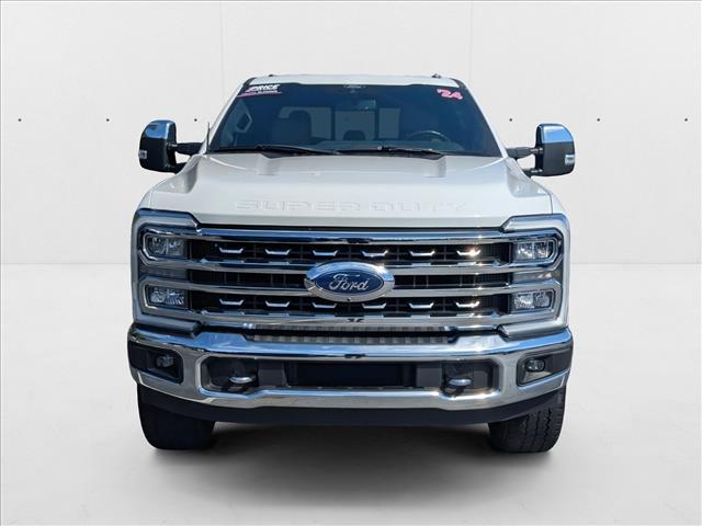 2024 Ford F-250 Lariat photo 2