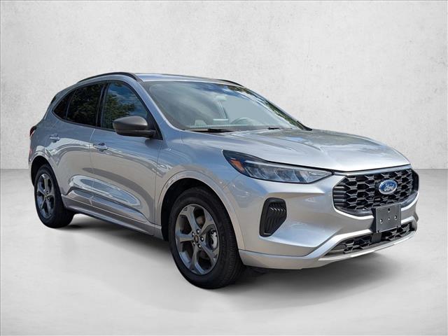 2024 Ford Escape ST-Line photo 3