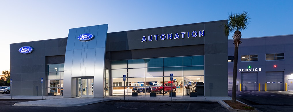 Exterior view of AutoNation Ford Panama City