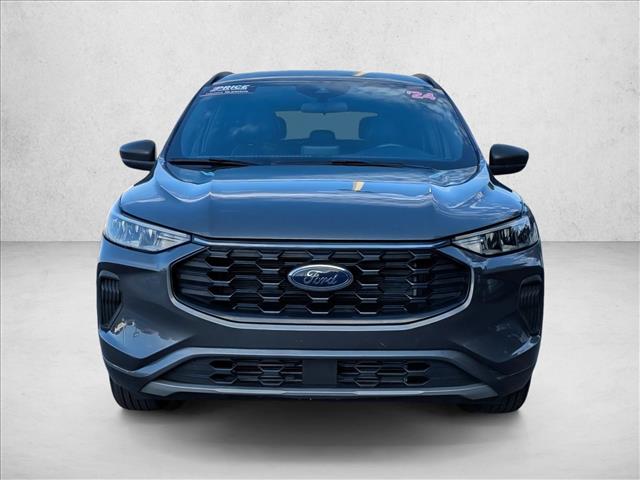 2024 Ford Escape ST-Line photo 2