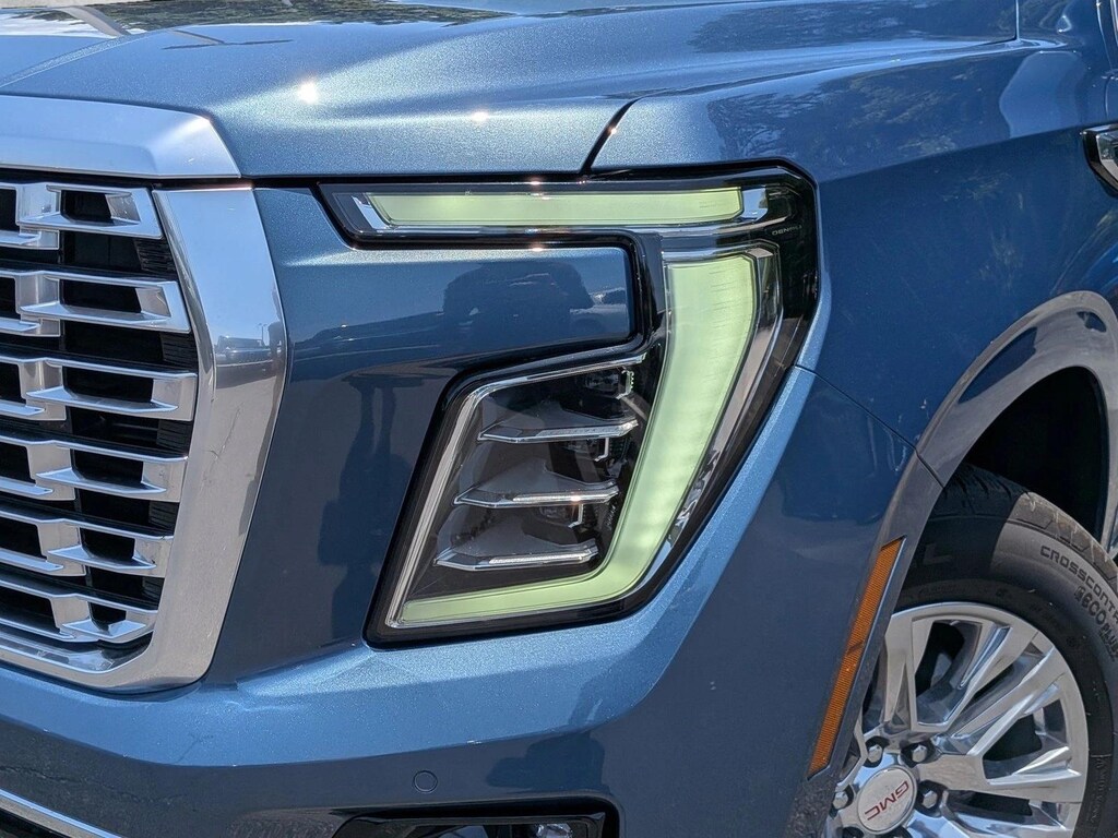 Used 2025 GMC Yukon Denali SUV