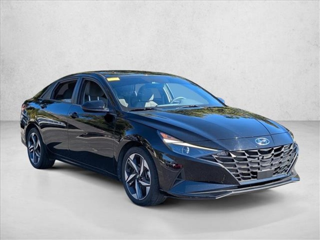 Certified 2023 Hyundai