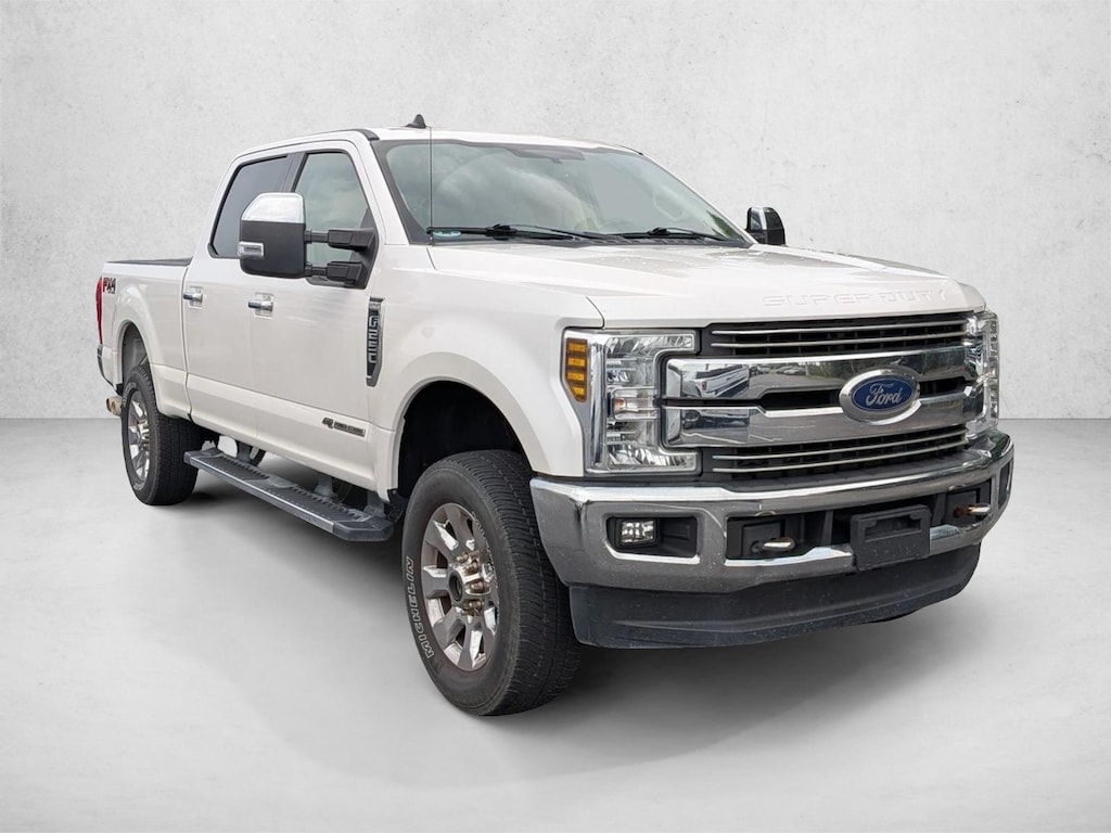 Certified 2019 Ford F-250 LARIAT Truck Crew Cab