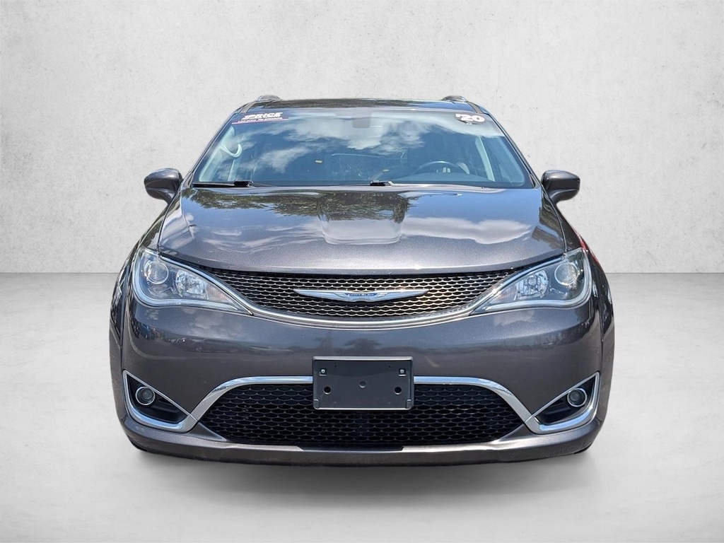 Certified 2020 Chrysler
