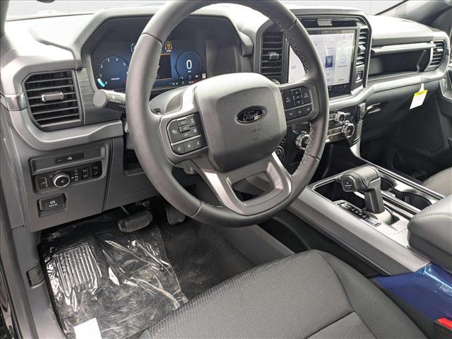 2025 Ford F-150 XLT photo 3