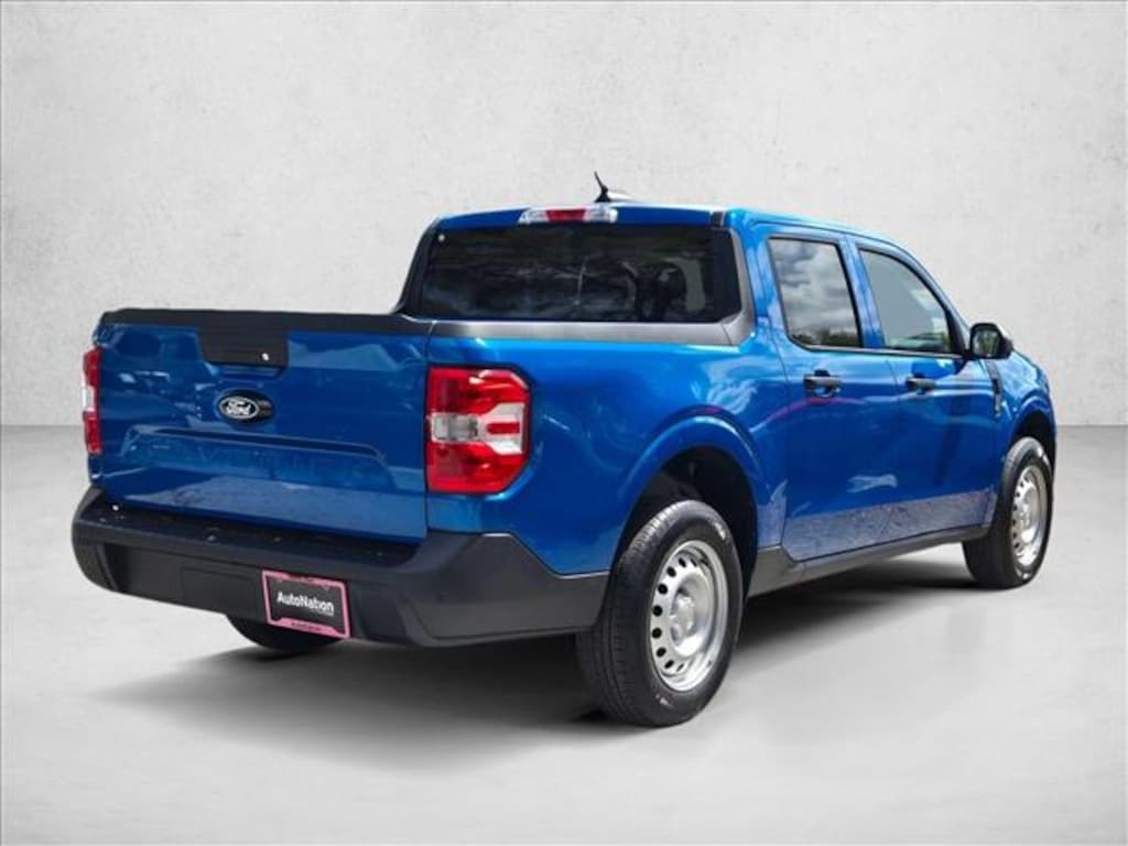 New 2026 Ford Maverick XL Truck SuperCrew