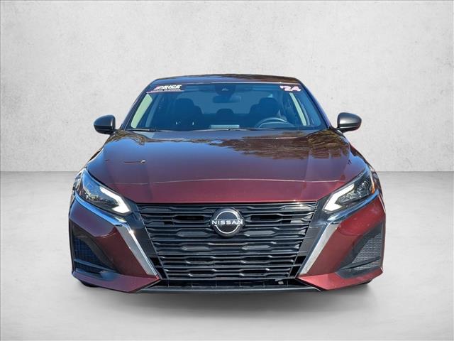 2024 Nissan Altima 2.5 SV photo 2