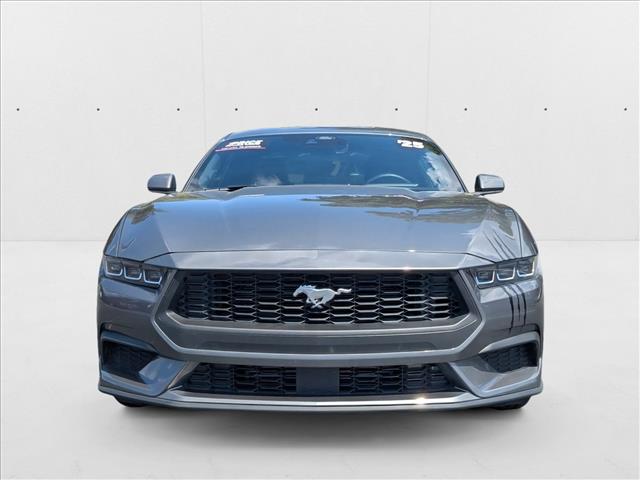 2025 Ford Mustang EcoBoost photo 2