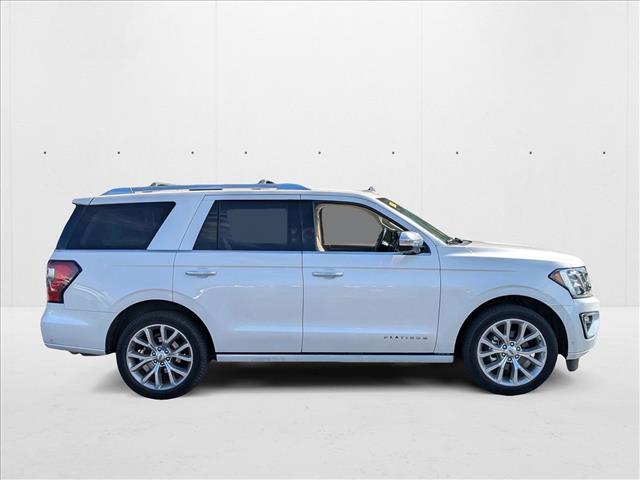 2019 Ford Expedition Platinum photo 4