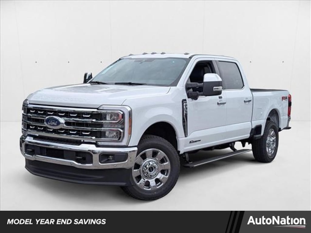 New 2025 Ford F-350 LARIAT Truck Crew Cab