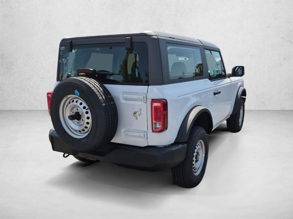 New 2026 Ford Bronco Base SUV