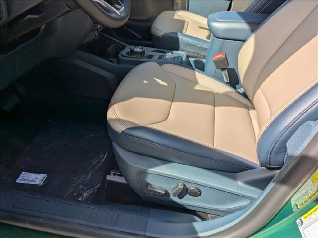 New 2025 Ford Maverick LARIAT Truck SuperCrew