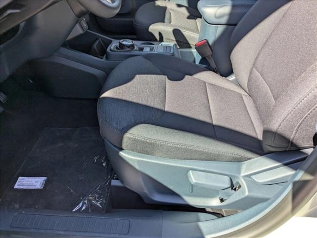 New 2025 Ford Maverick XL Truck SuperCrew